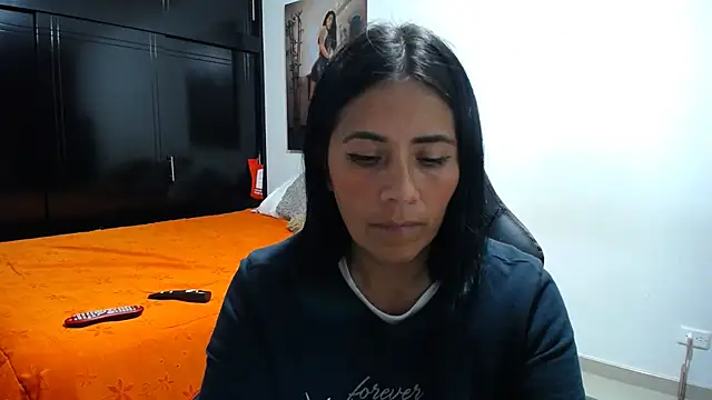 sharoon cheerry online show from February 12, 1:38 am