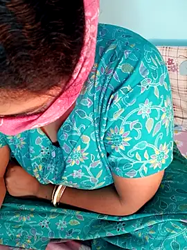 Bengali-boudi online show from January 9, 6:15 pm