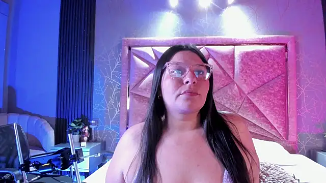 Amanda-Cruz online show from October 1, 12:49 am
