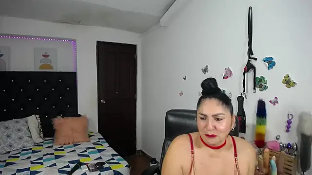 mature bigboobs10 online show from May 29, 4:29 am