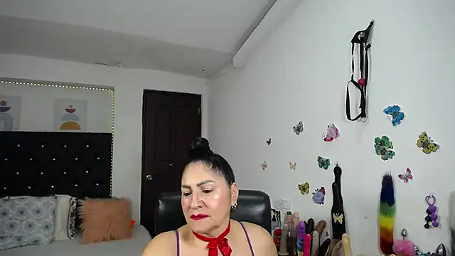 mature bigboobs10 online show from June 27, 4:07 am