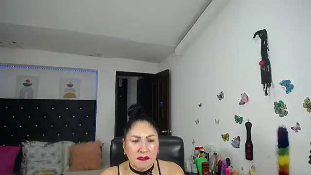 mature bigboobs10 online show from July 15, 4:19 am