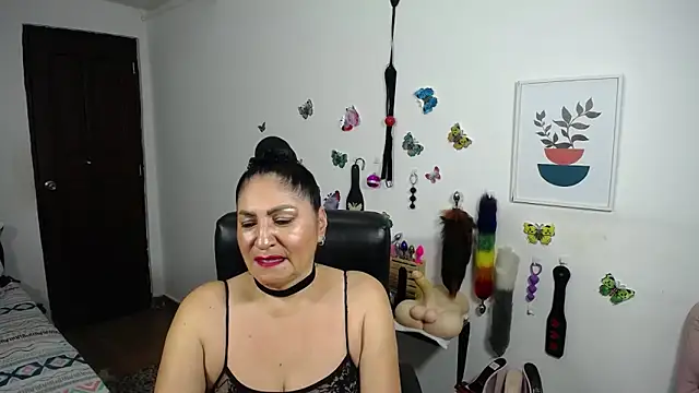 mature bigboobs10 online show from December 23, 4:23 am