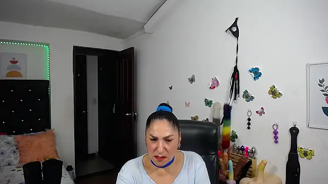 mature bigboobs10 online show from March 15, 4:08 am