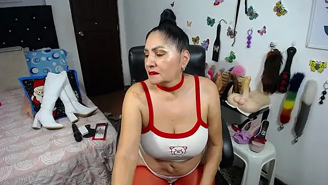 Snapshot of mature_bigboobs10 chatting on October 9, 4:02 am mature bigboobs10 online show from October 9, 4:02 am