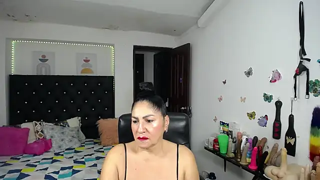 mature bigboobs10 online show from June 17, 4:12 am