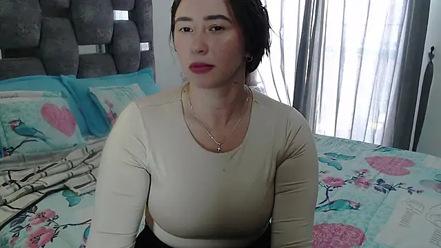 sara hott 1 online show from March 13, 2:55 pm