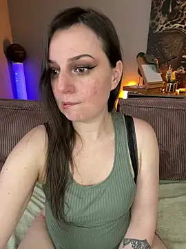 hades4ness online show from April 11, 7:16 am