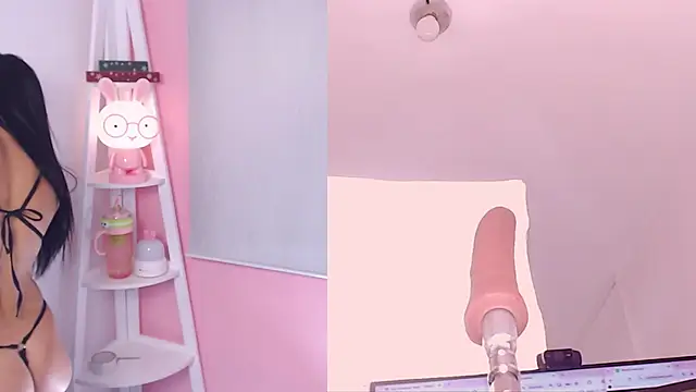 Sweet Susie  online show from November 26, 8:42 pm