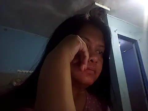 Honeybun25 online show from February 20, 2:30 pm