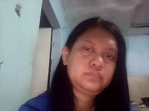 Honeybun25 online show from February 13, 6:30 pm