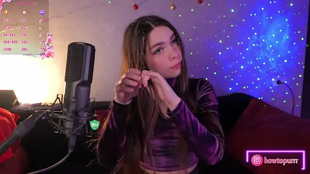 Snapshot of How2Meow chatting on February 12, 5:37 pm How2Meow online show from February 12, 5:37 pm