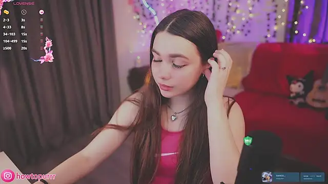How2Meow online show from June 10, 5:03 pm