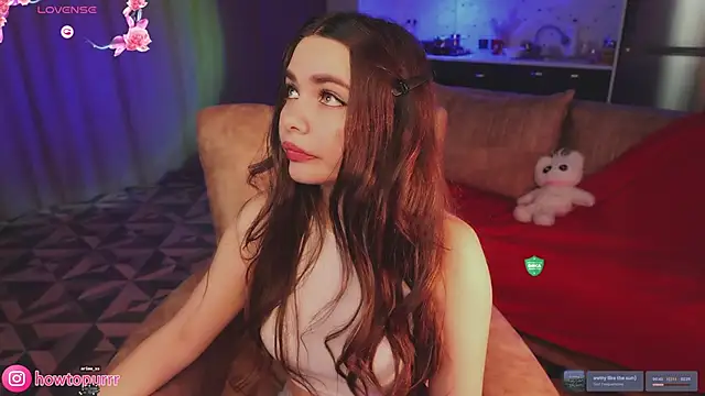 How2Meow online show from April 15, 5:39 pm