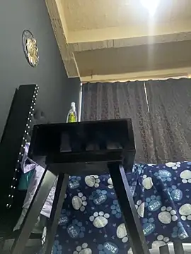 amareto queen online show from April 8, 10:22 pm