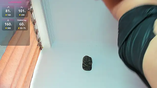 Snapshot of DantePierroo chatting on January 18, 4:53 pm DantePierroo online show from January 18, 4:53 pm