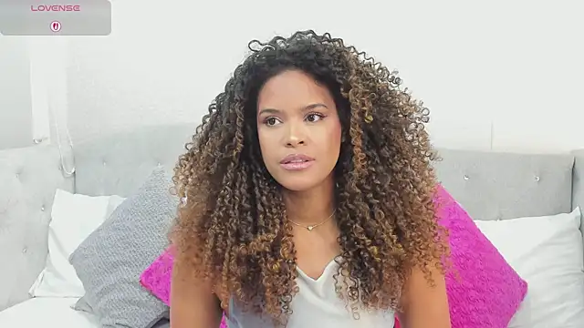 Amelia bss online show from December 4, 1:54 pm