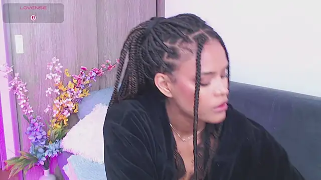 Amelia bss online show from October 3, 1:45 pm