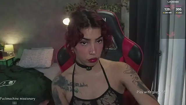 Snapshot of kitty_pruu chatting on June 20, 10:48 pm kitty pruu online show from June 20, 10:48 pm