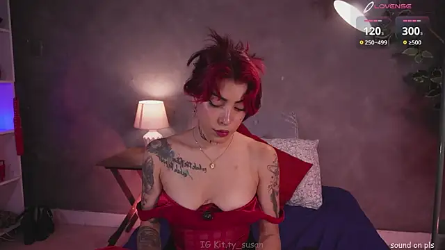 Snapshot of kitty_pruu chatting on July 12, 9:37 pm kitty pruu online show from July 12, 9:37 pm