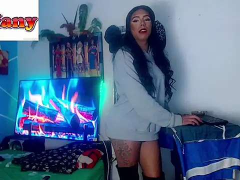 Snapshot of iris_goddessofthesky chatting on June 29, 10:00 am iris goddessofthesky online show from June 29, 10:00 am