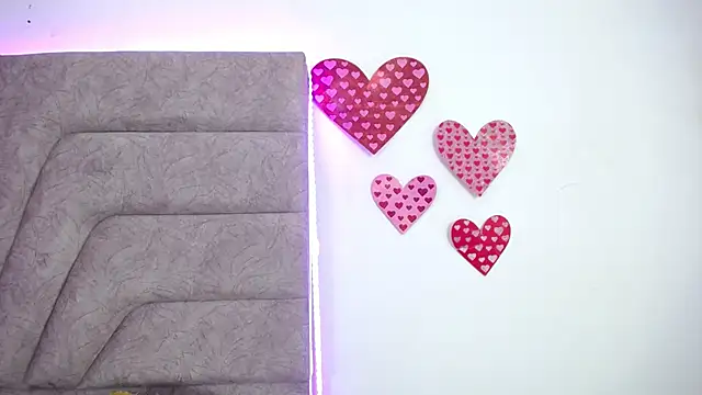 Jessica-Kraftt online show from February 27, 4:24 am