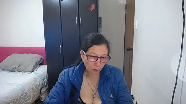latin49 online show from May 29, 3:23 am
