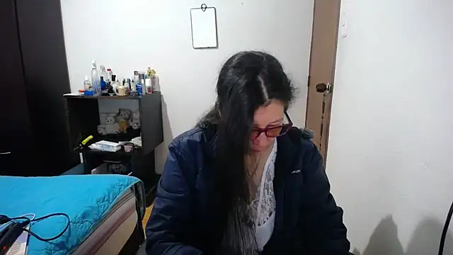 Snapshot of latin49 chatting on October 23, 3:38 am latin49 online show from October 23, 3:38 am