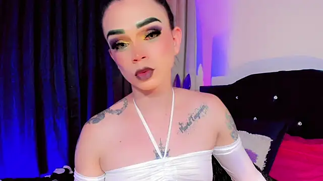 Snapshot of lesly_xx chatting on November 1, 3:13 am lesly xx online show from November 1, 3:13 am