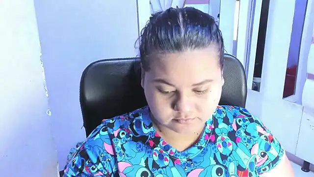 Snapshot of ValenTitis chatting on November 27, 8:53 pm ValenTitis online show from November 27, 8:53 pm