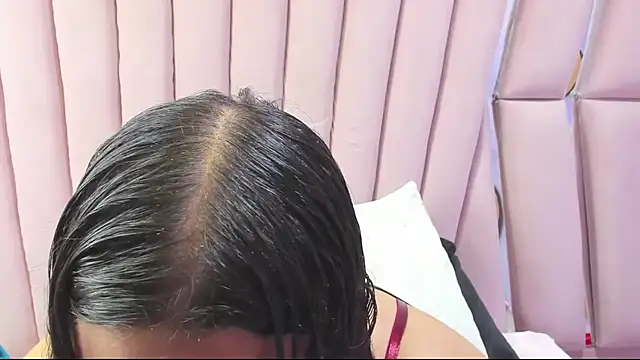 Snapshot of ValenTitis chatting on December 2, 8:43 pm ValenTitis online show from December 2, 8:43 pm