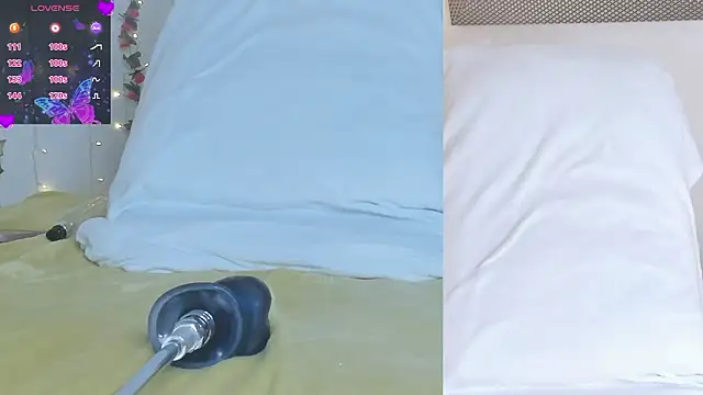 Snapshot of Soraya_Davis chatting on February 11, 8:25 am Soraya Davis online show from February 11, 8:25 am