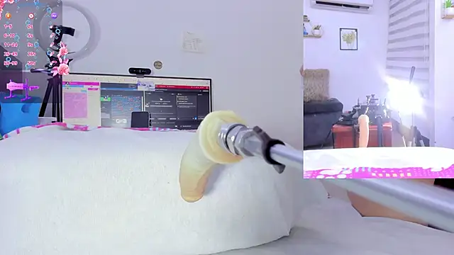 Soraya Davis online show from November 2, 9:14 am