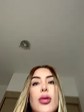 mi suk11 online show from October 19, 7:05 pm