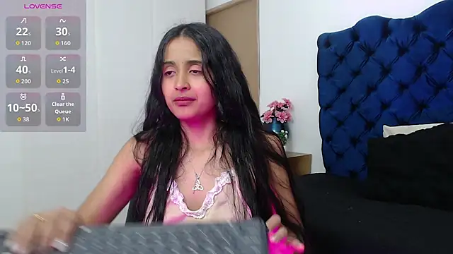 Lili666  online show from October 31, 3:14 am