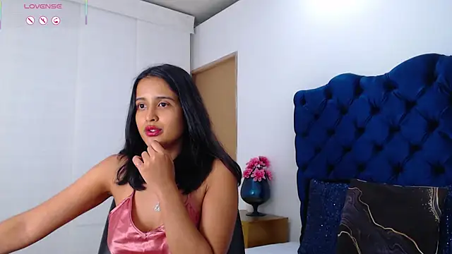 Snapshot of Lili666_ chatting on July 13, 3:28 am Lili666 online show from July 13, 3:28 am