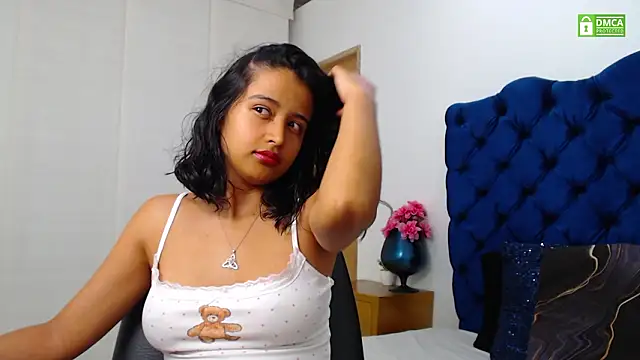 Lili666  online show from March 9, 3:32 am