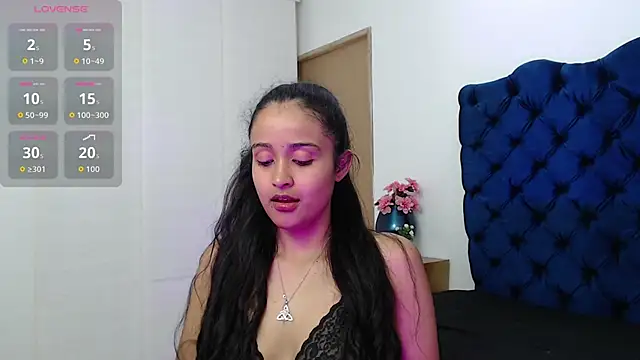 Lili666  online show from November 2, 3:44 am