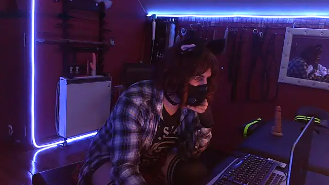 Ginny-the-bdsm-nympho online show from September 25, 5:08 pm