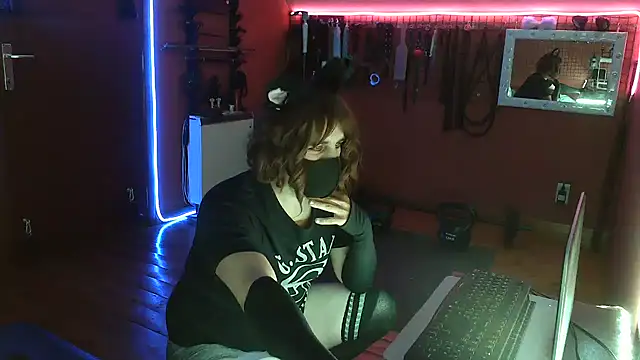 Ginny-the-bdsm-nympho online show from April 26, 5:21 pm