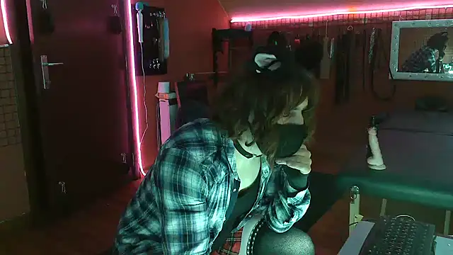 Ginny-the-bdsm-nympho online show from February 24, 5:42 pm