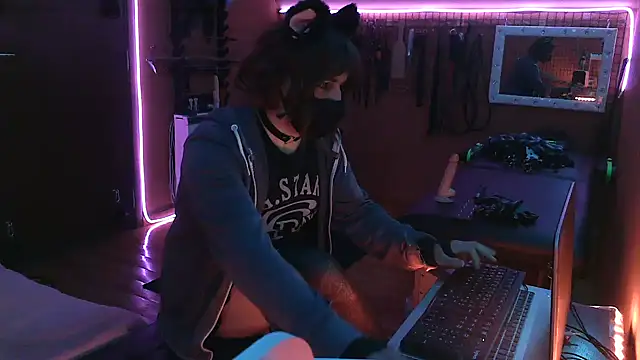 Ginny-the-bdsm-nympho online show from November 20, 5:57 pm