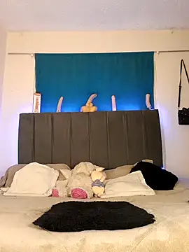 anna dolls  online show from October 22, 3:39 am