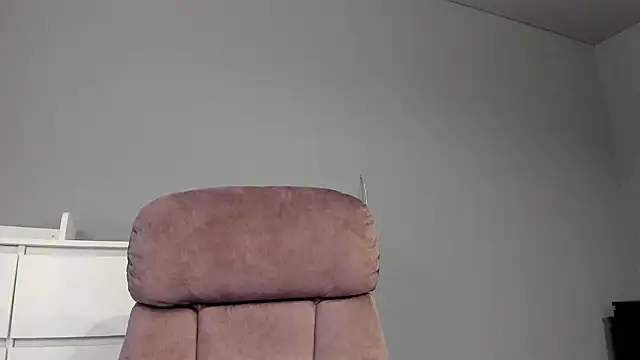 Snapshot of A_____________ chatting on September 26, 12:12 pm A online show from September 26, 12:12 pm