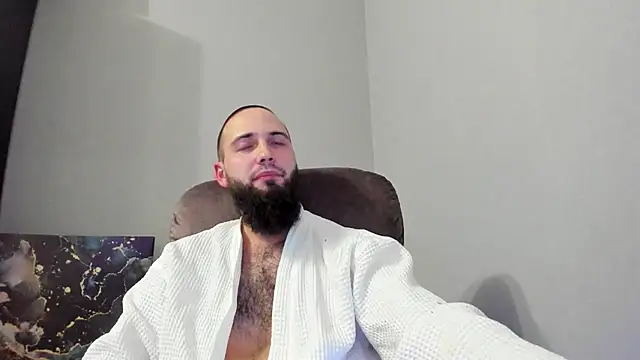 Snapshot of A_____________ chatting on January 4, 9:09 pm A online show from January 4, 9:09 pm