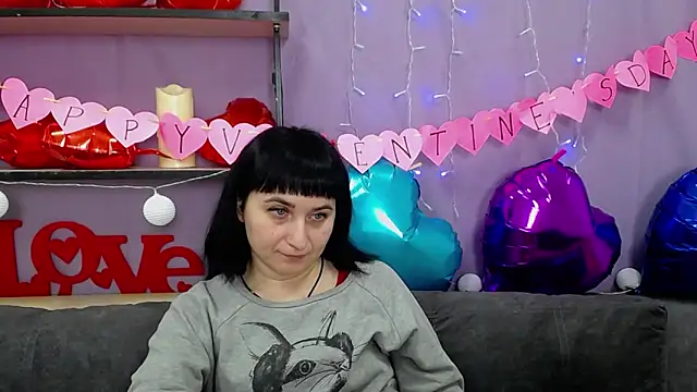 NinaFlawlees online show from February 12, 1:52 am