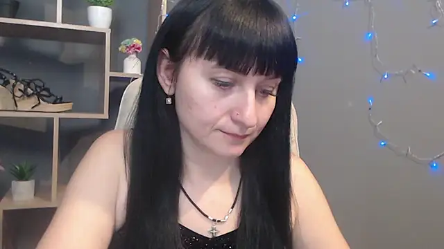 NinaFlawlees online show from November 25, 12:49 pm