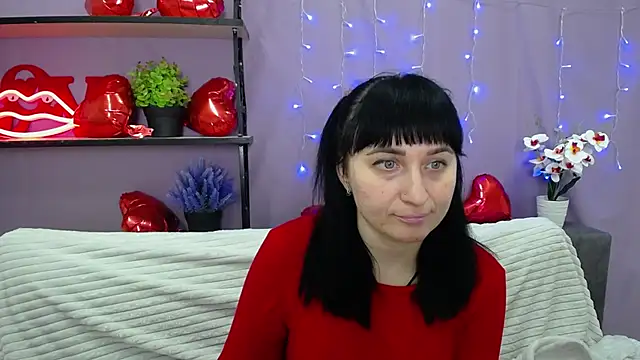 NinaFlawlees online show from March 9, 6:32 pm