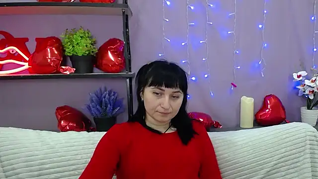 NinaFlawlees online show from March 10, 12:39 am