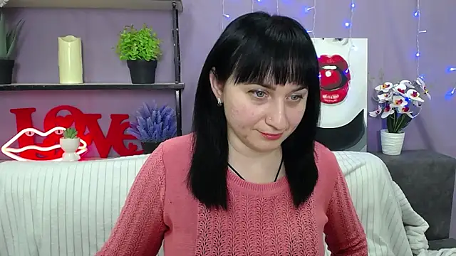 NinaFlawlees online show from March 19, 7:06 pm